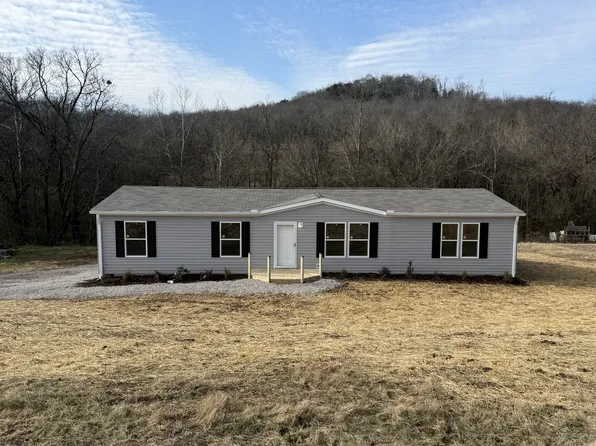 595 Dalton Holw, Hartsville, TN 37074