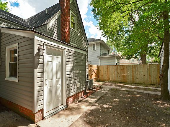 5th image of 2521 Ballentine Blvd