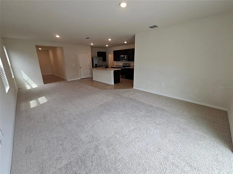 1387 Berry Ln — Photo 12