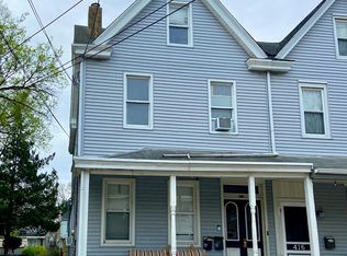 418 Market St #A, Gloucester City, NJ 08030