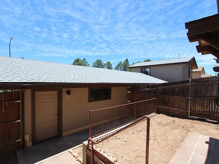 1535 E Payton Way — Photo 22