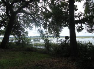 38 He Wilson Ln, Seabrook, SC 29940