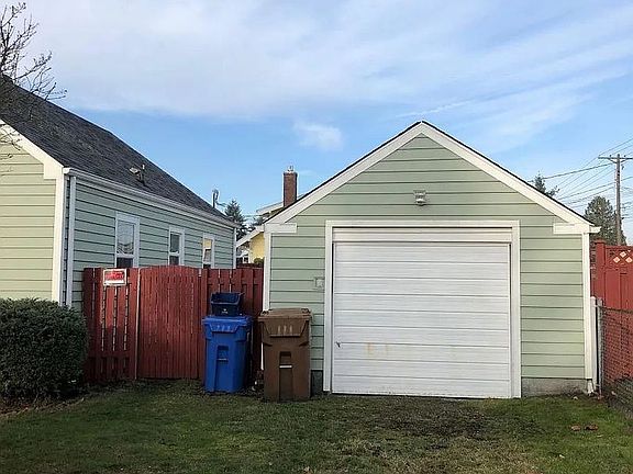 4th image of 5123 S Pine St