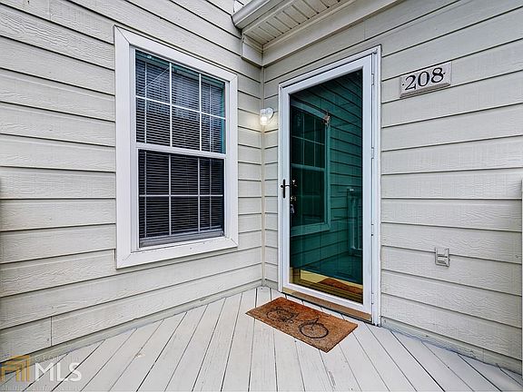 3rd image of 208 Peachtree Club Dr