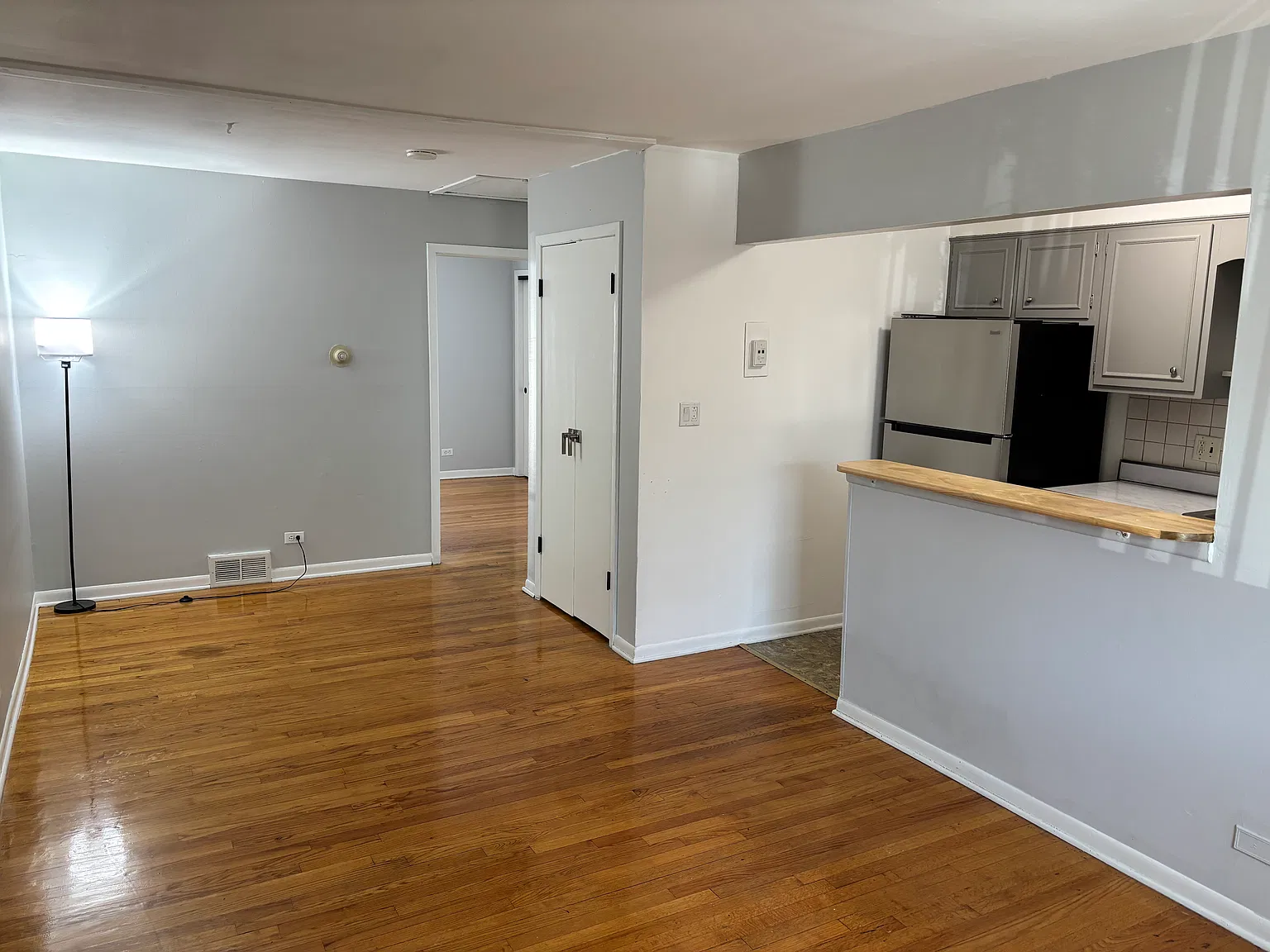 40 N Church St — Photo 3
