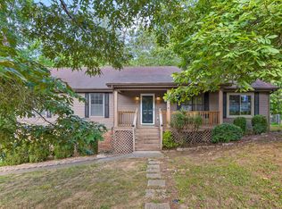 1938 Rock Bluff Rd, Hixson, TN 37343