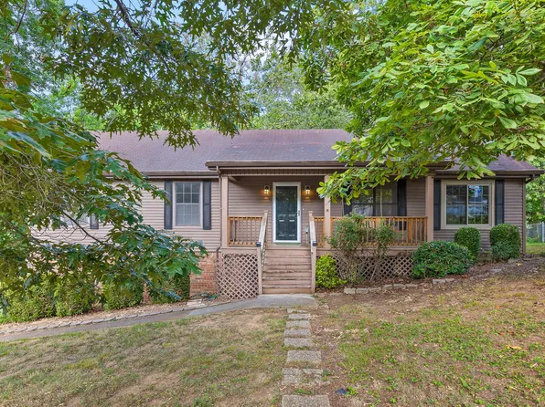 1938 Rock Bluff Rd, Hixson, TN 37343