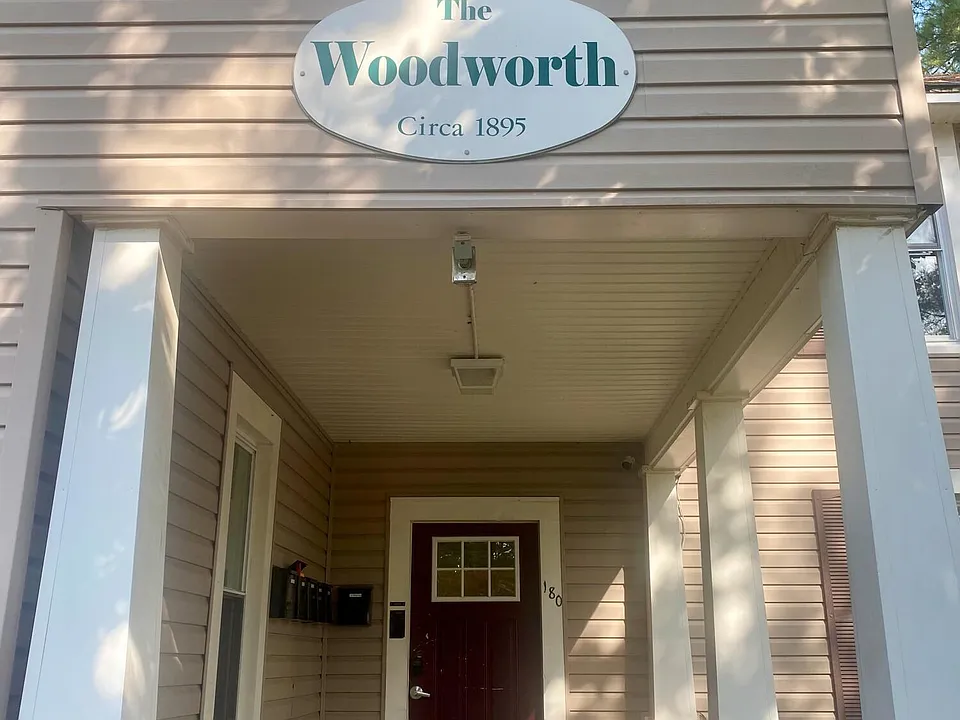 180 N Bennett St #2