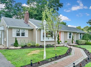 15 Robertsville Rd, Freehold, NJ 07728