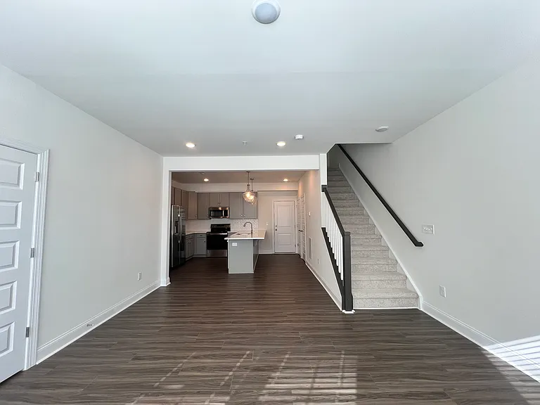 414 Gaston Park Ln #100 — Photo 9