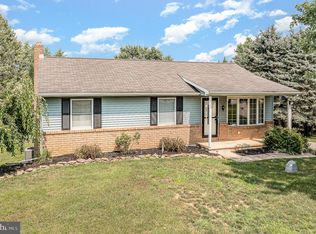 1175 Roths Church Rd, Spring Grove, PA 17362