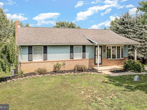 1175 Roths Church Rd, Spring Grove, PA 17362