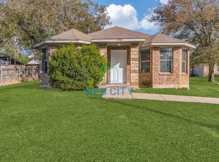 2525 Lyola St, Dallas, TX 75241