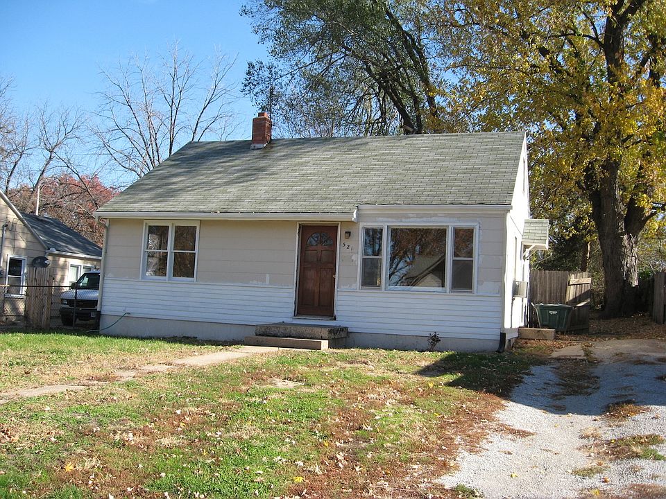 1st image of 521 S Ash Ave