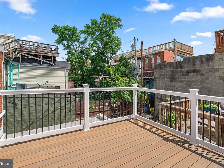 1305 Light St #2 — Photo 32