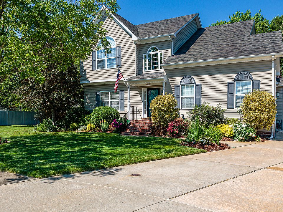 1st image of 1500 Ashburn Ct