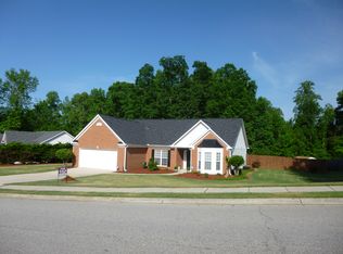 6230 Saddlehorse Dr, Flowery Branch, GA 30542