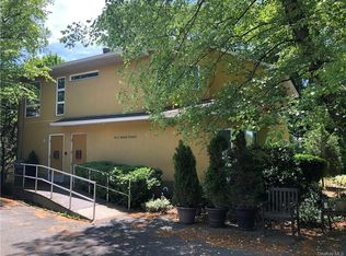 301 S Ridge St, Pt Chester, NY 10573