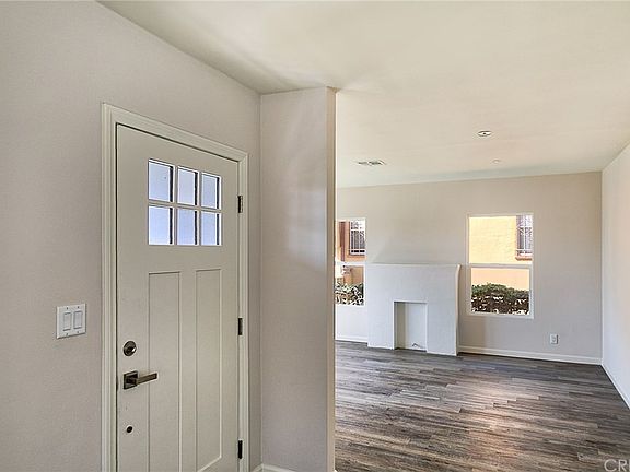 4th image of 1519 W 94th St