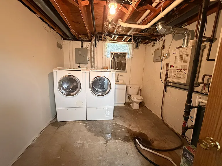 2307 Brighton Dr — Photo 38