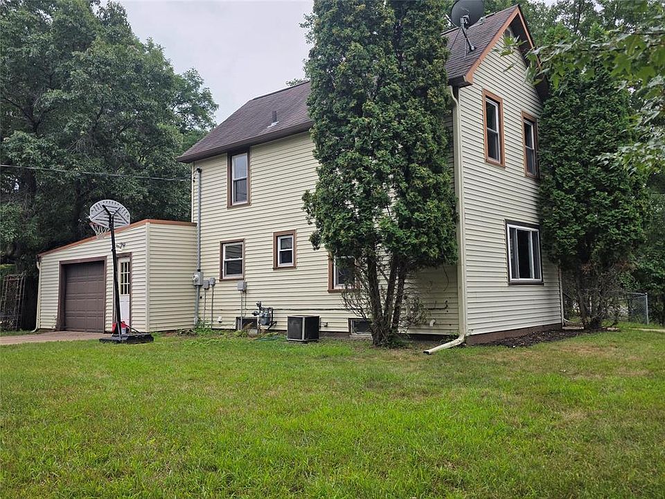 1st image of 1015 Sheridan Road