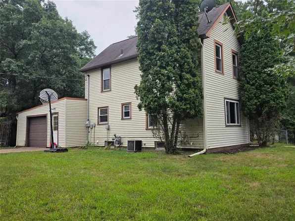 1015 Sheridan Road, Eau Claire, WI 54703