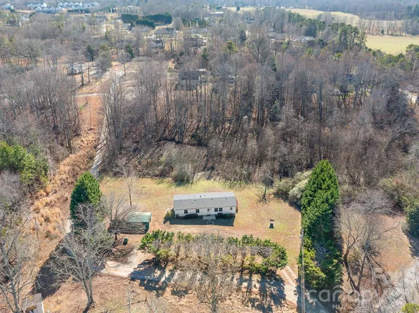 1133 Clemmay Trl, Lincolnton, NC 28092