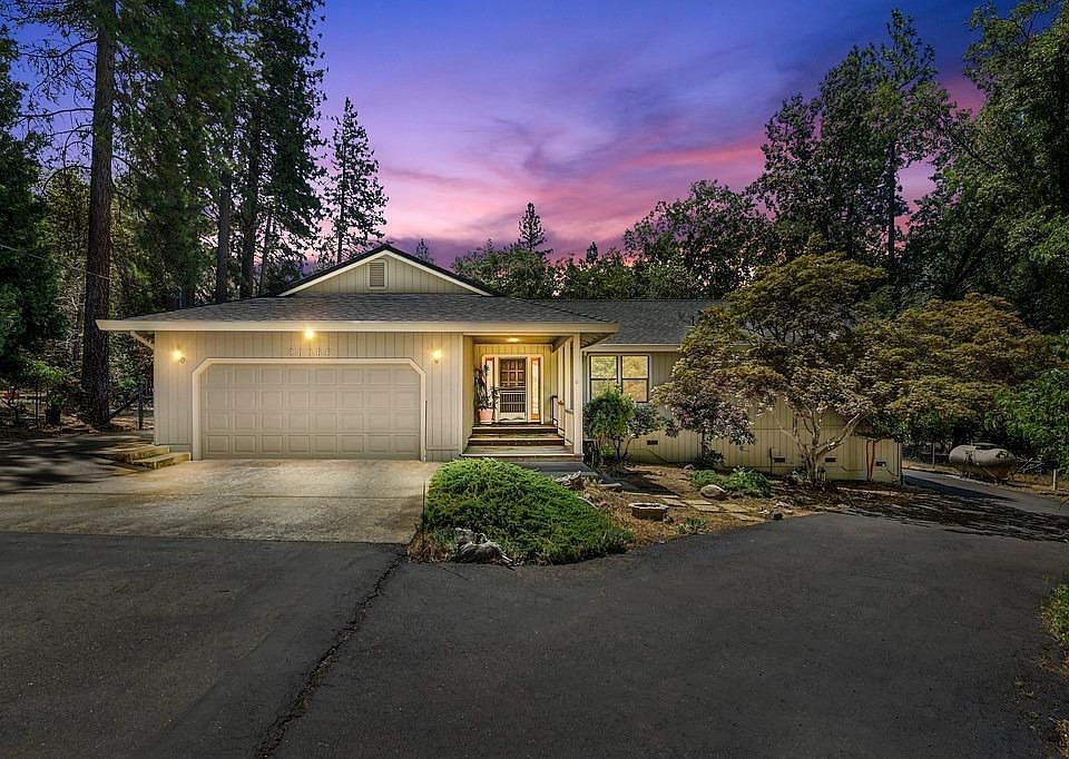 1st image of 20066 Bradley Way