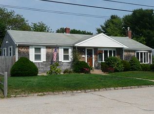 32 Charlotte St, Coventry, RI 02816