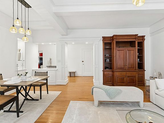 3rd image of 825 W End Ave #7-D