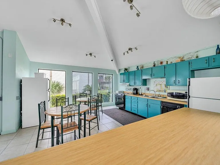 308 Miracle Strip Pkwy SW #27C — Photo 23