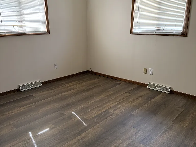 605 N Humbolt Ave — Photo 7