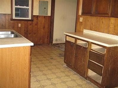 5th image of 1218 Franklin Ave