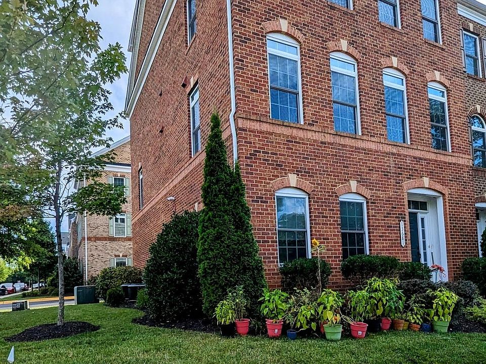 13681 Neil Armstrong Ave, Herndon, VA 20171 Zillow