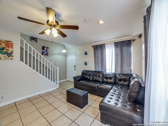 4th image of 2203 MUDDY PEAK DR