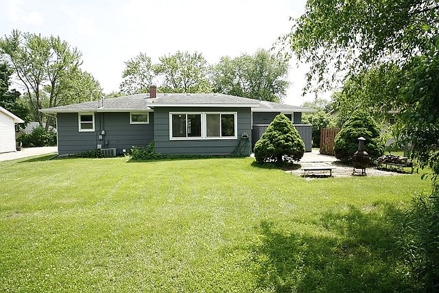 2nd image of 578 Williams Dr