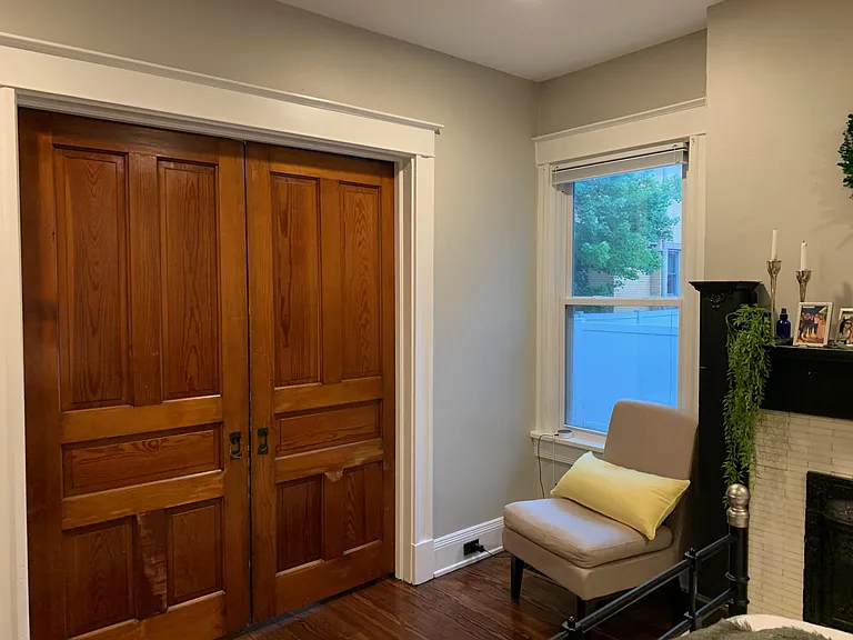 3910 Forest Ave #1 — Photo 7