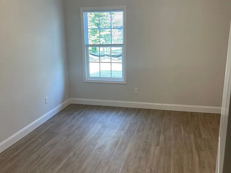 155 Megan Ct #1 — Photo 5