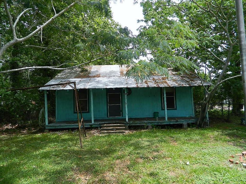 Old homeplace built in 1900.