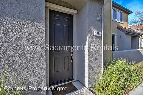 4th image of 1206 Dante Cir
