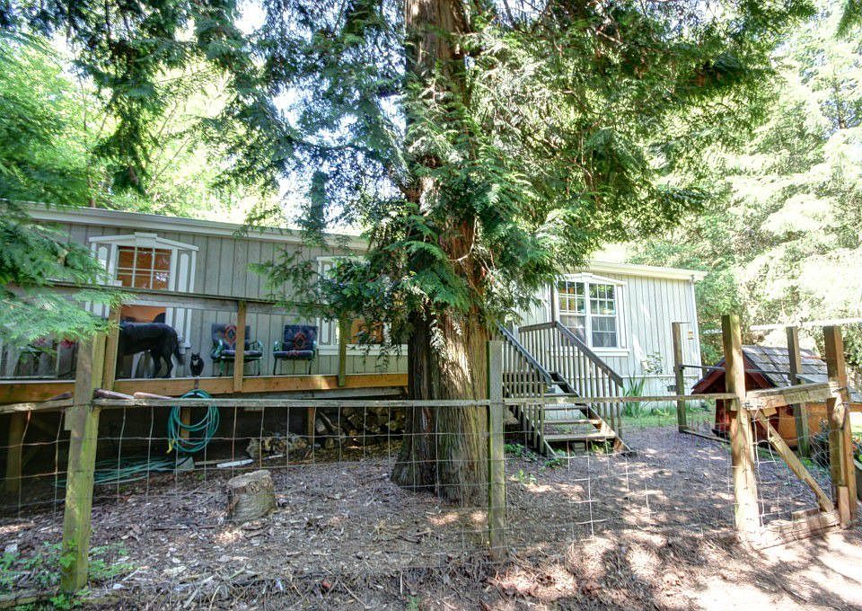 1st image of 3652 Waldron Dr