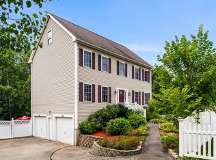 17 Winston Cir, Haverhill, MA 01830