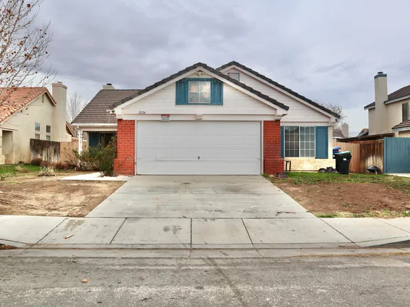 2126 Beechwood St, Lancaster, CA 93535
