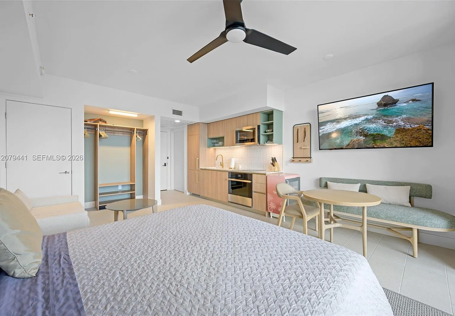 159 Ne 6th Street Condo — Photo 4