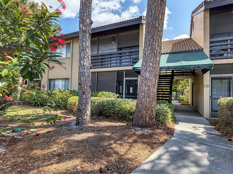 5669 Ashton Lake Dr #1 — Photo 1