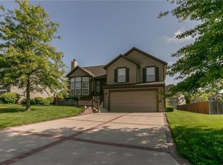 19200 W 209th St, Spring Hill, KS 66083