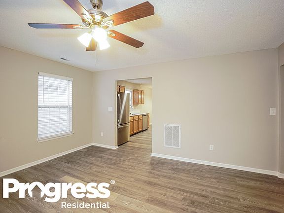 5th image of 4306 Village Bend Dr