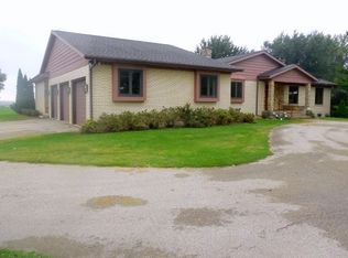 17059 State Highway 81, Darlington, WI 53530