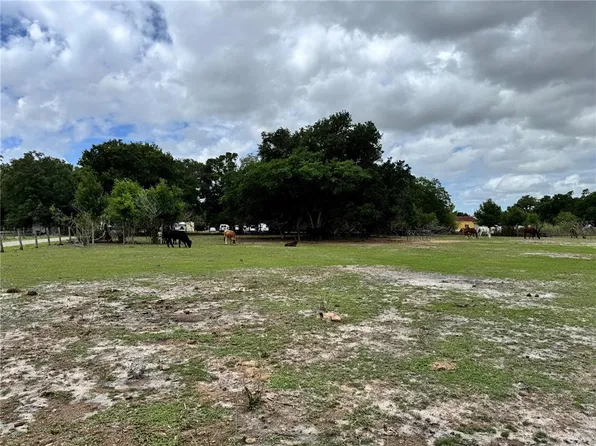 1804 ZIPPERER ROAD, BRADENTON, FL 34212