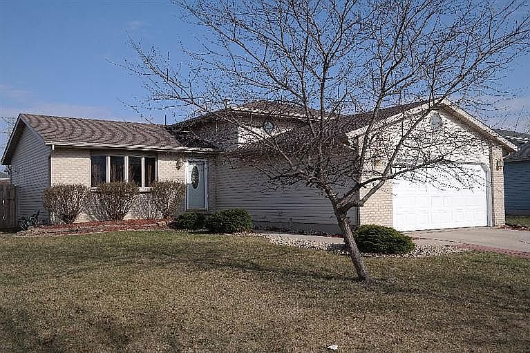 1st image of 1713 Capitol Dr